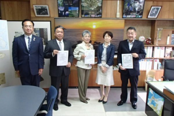 健康経営優良法人認定を報告いたしました。